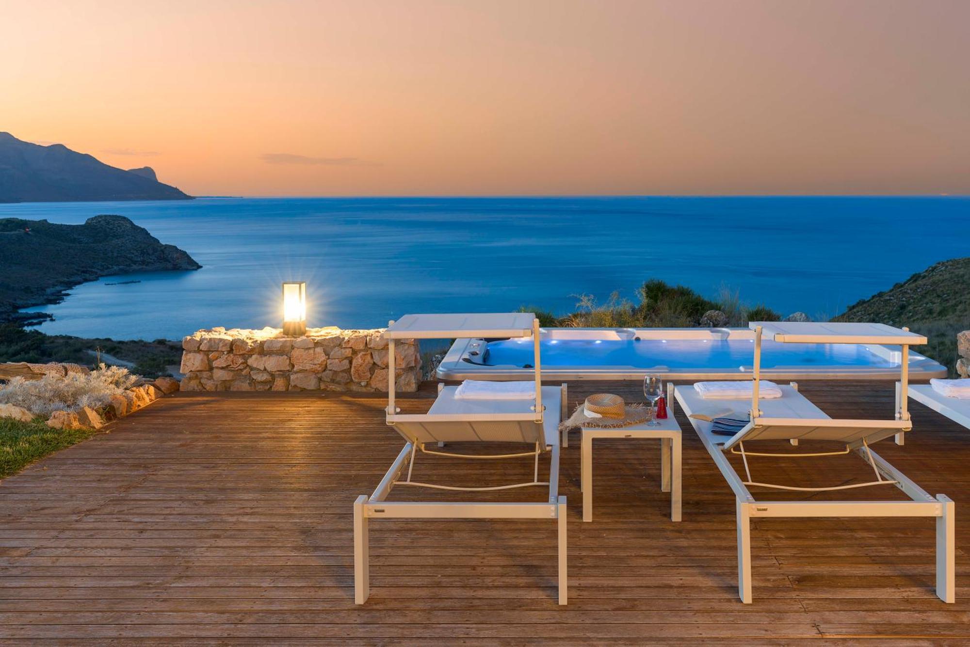 Cala Bianca *