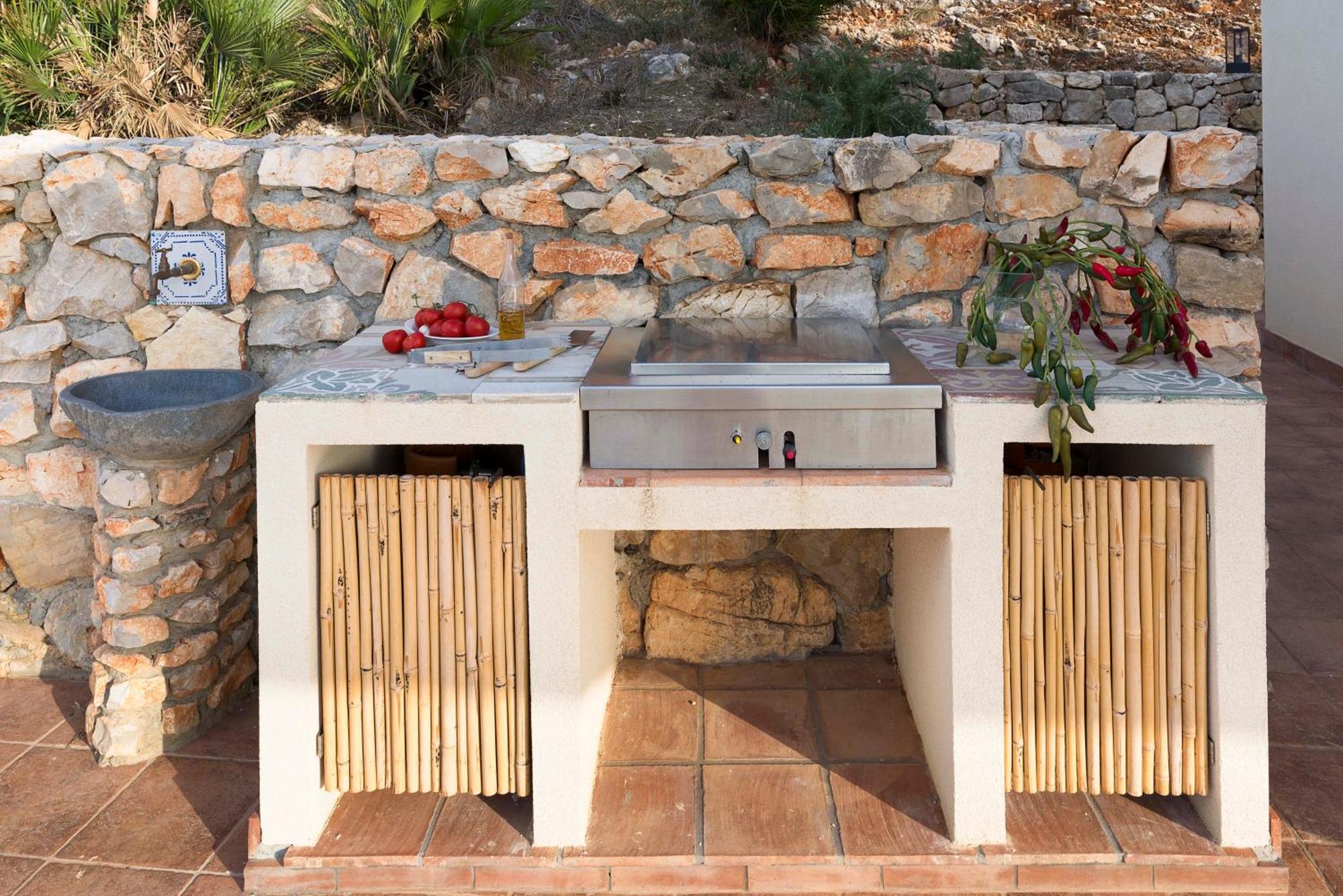 Cala Bianca Villa *