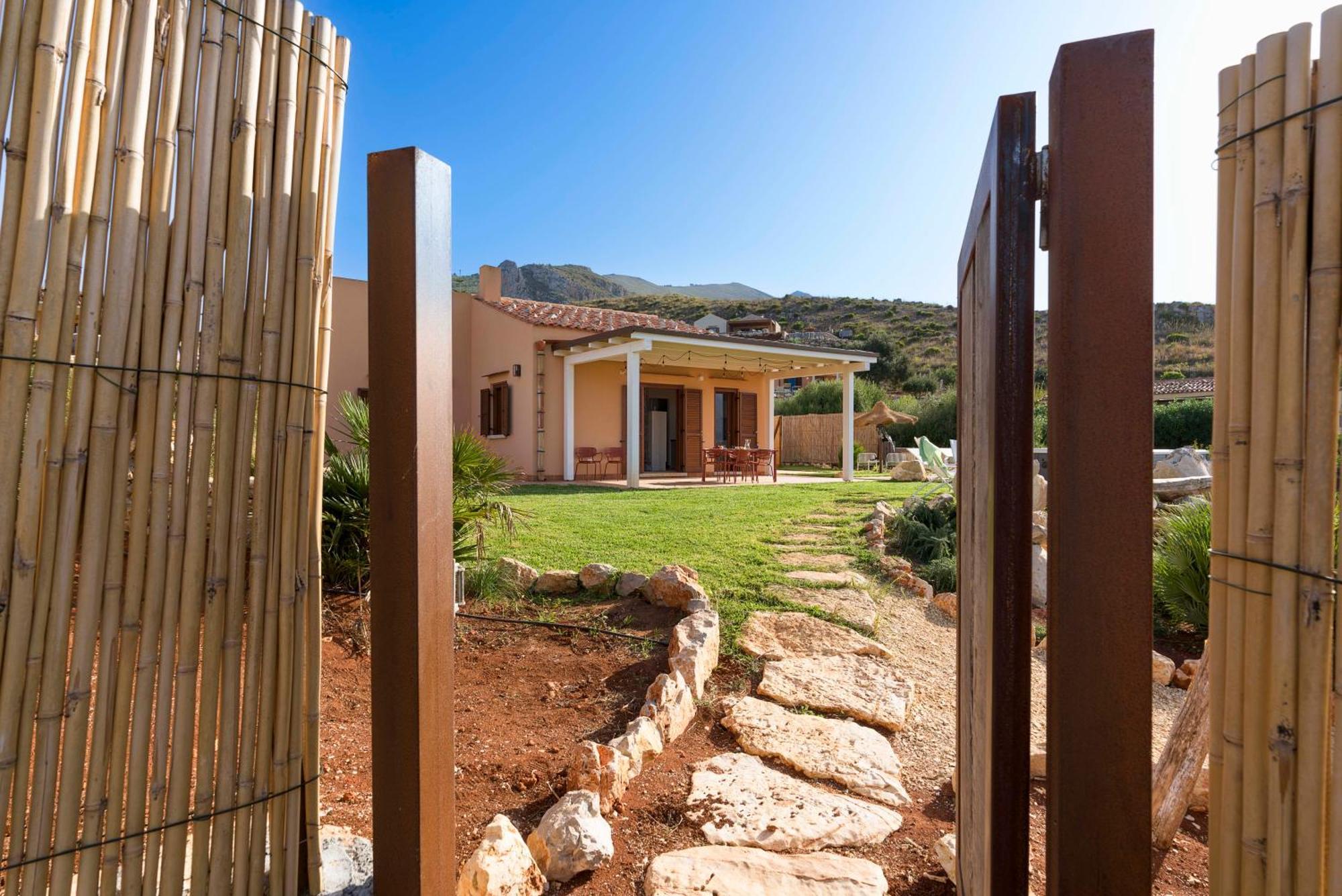 Cala Bianca Villa *