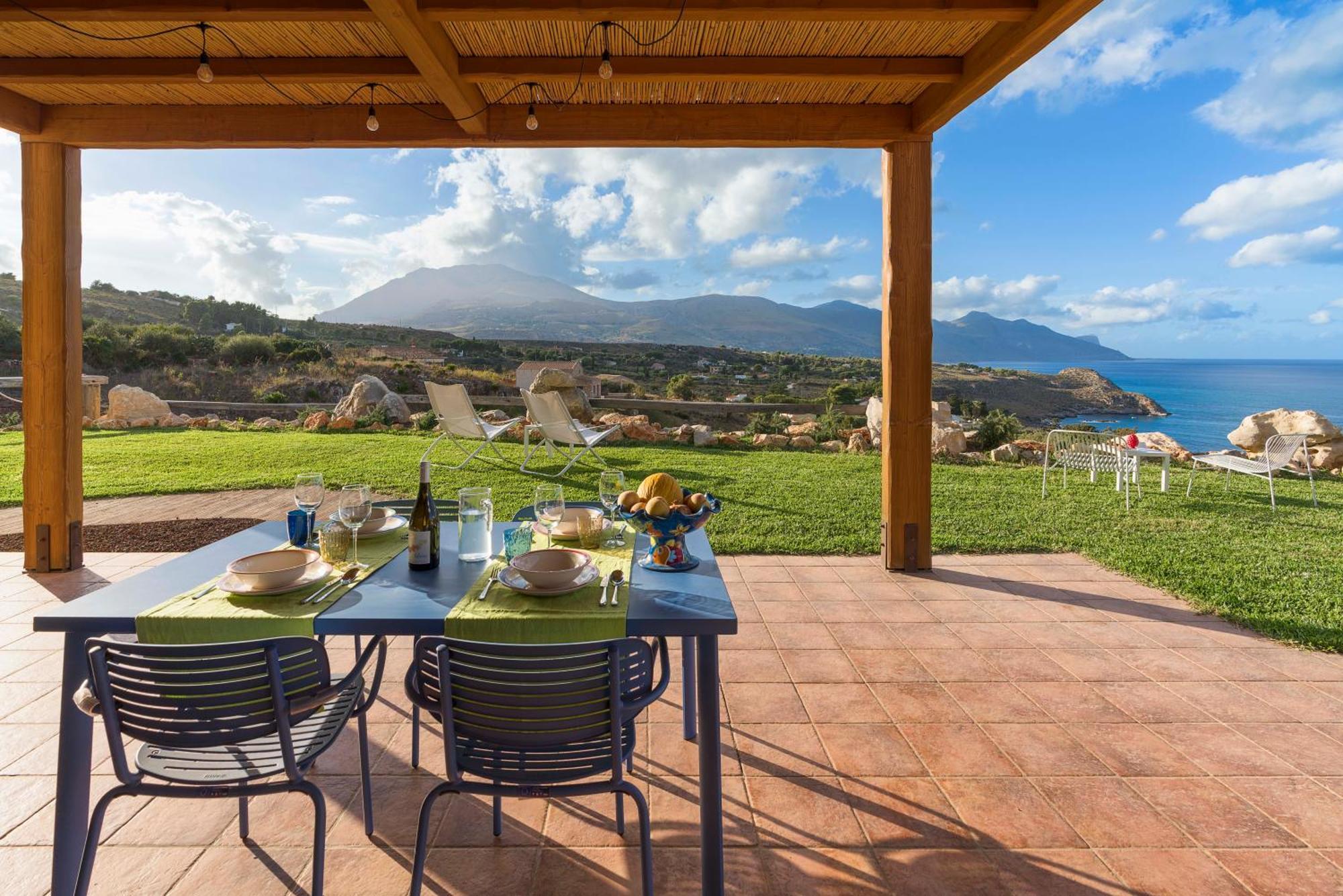 Cala Bianca Villa *